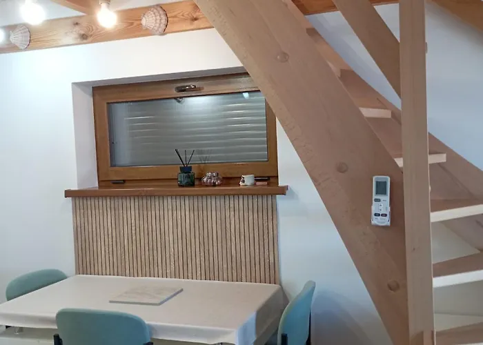 Morski Sen Kladno 公寓